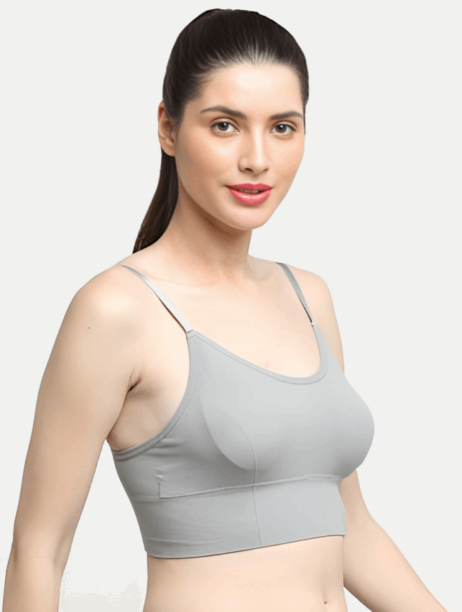 Rust Padded & Non Wired Dry Fit Solid Workout BraForget discomfort and restriction - the Rust Non-Padded &amp; Non-Wired Dry Fit Solid Workout Bra sets you free during exercise. This innovative sports bra features:Wired Dry Fit Solid Workout Bra